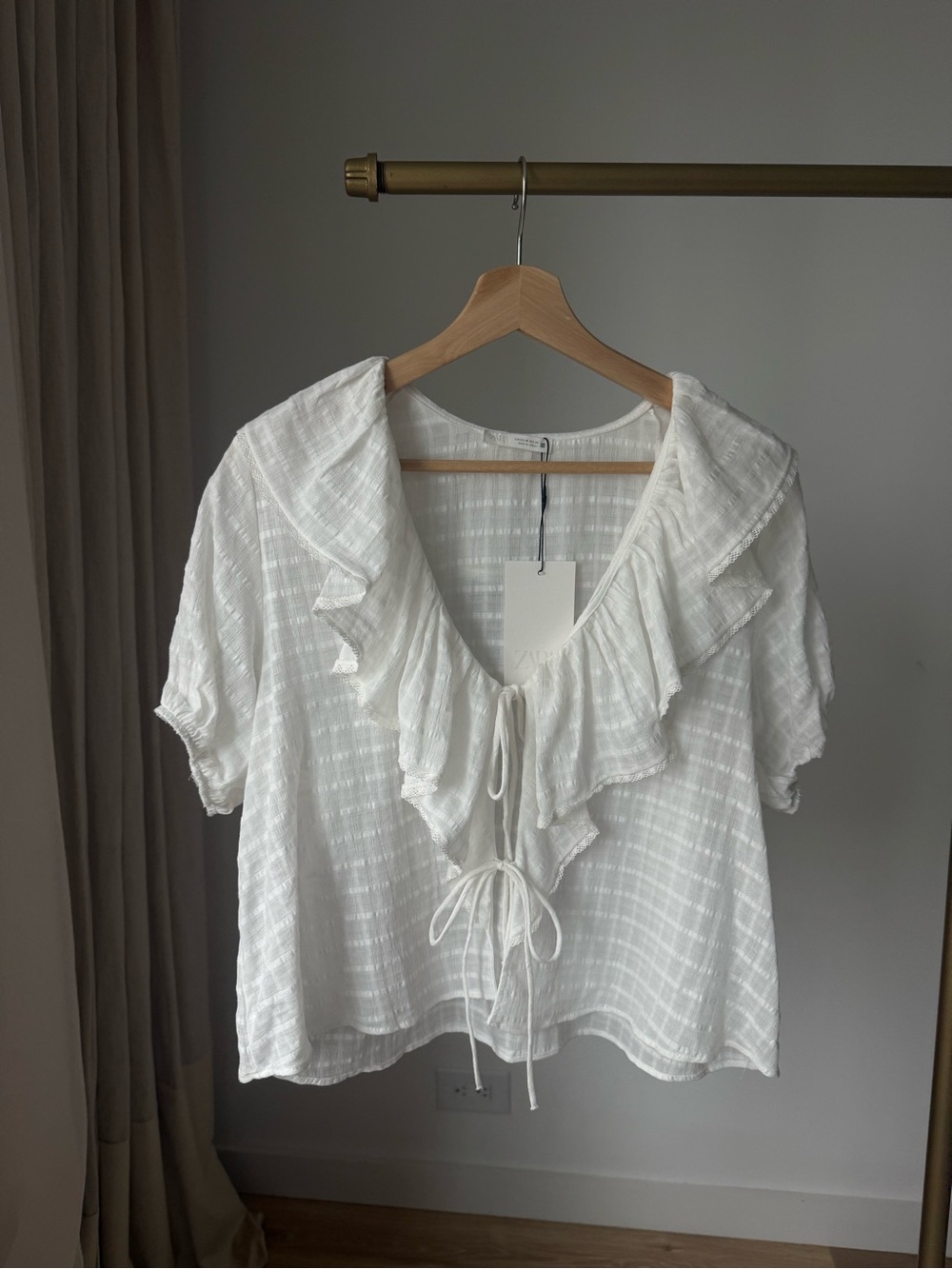 NWT Zara Ruffled Poplin Dress with Drawstrings Light Yellow M - Picture 2 of 12